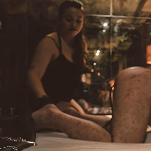 Pratique femdom de travail anal à Bruxelles